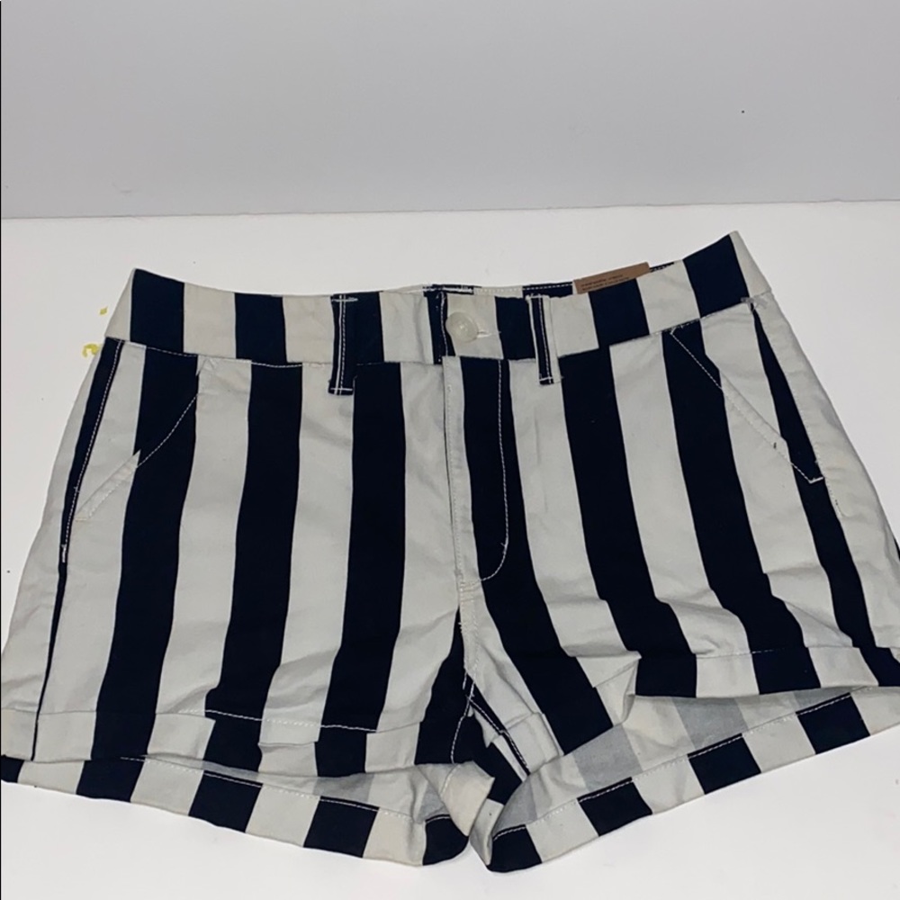 American eagle Hi-rise shortie